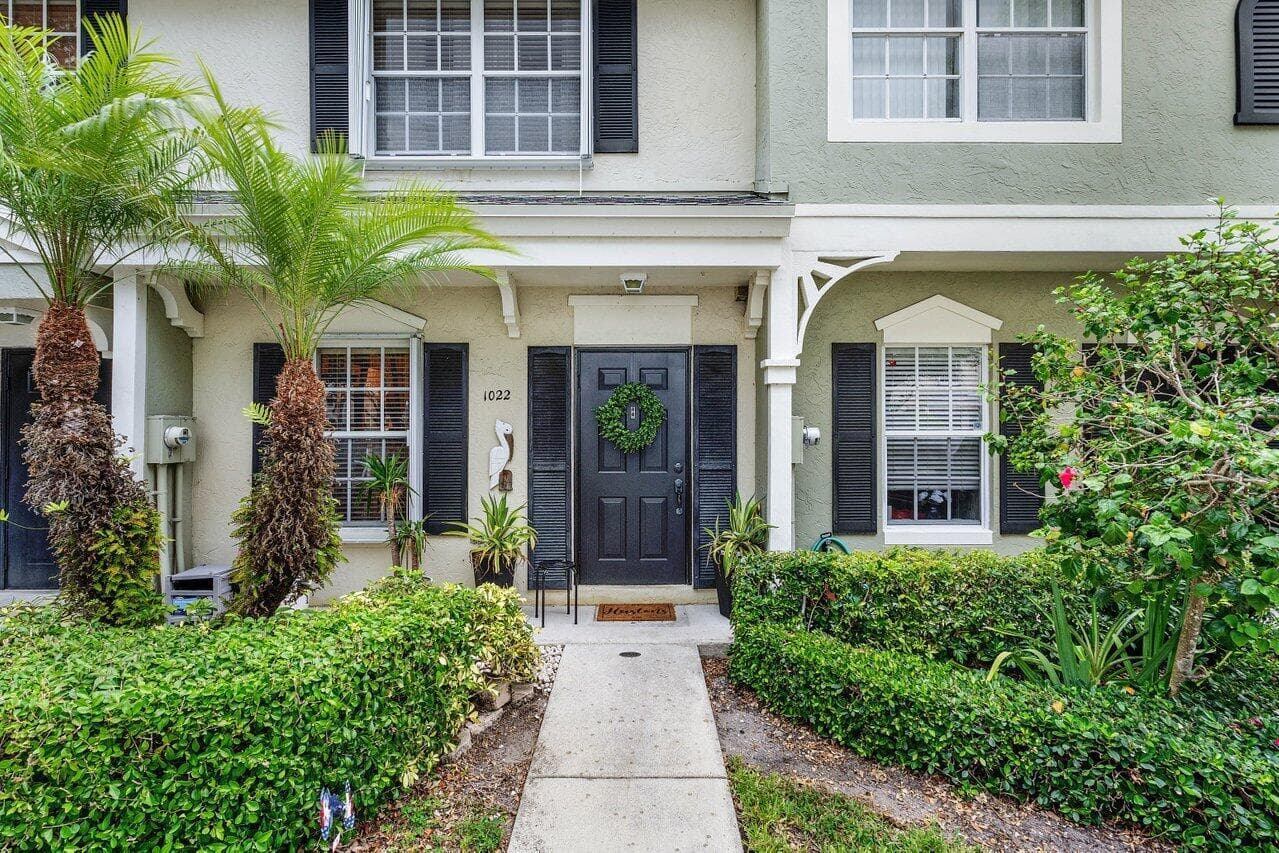 1022 Kokomo Key Lane, Delray Beach FL 33483