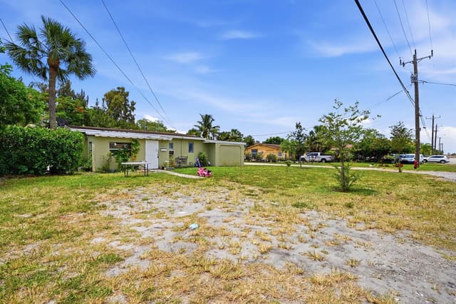 700 SW 8th Street, Pompano Beach FL 33060 - Pompano Beach, FL - Photo 3