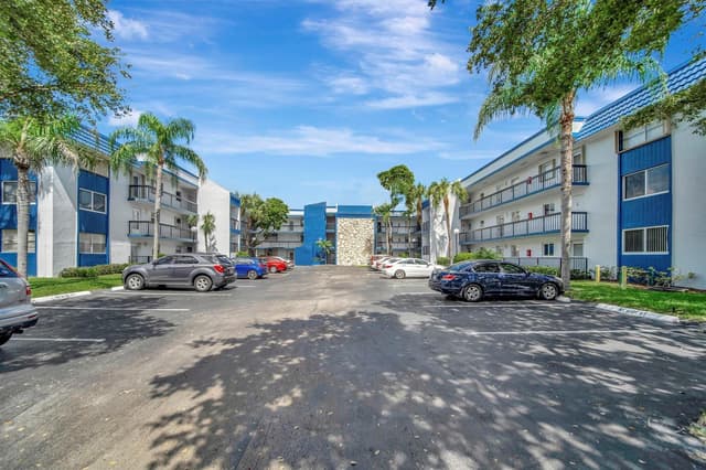 3100 Holiday Springs Boulevard # 305, Margate FL 33063 - Margate, FL - Photo 3