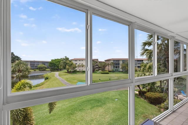 3202 Portofino Point # O3, Coconut Creek FL 33066 - Coconut Creek, FL - Photo 2
