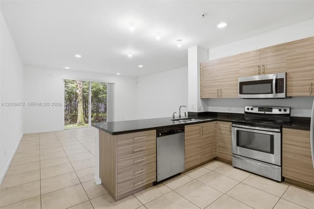 2664 SW 81st Ter # 2666, Miramar FL 33025 - Miramar, FL - Photo 6