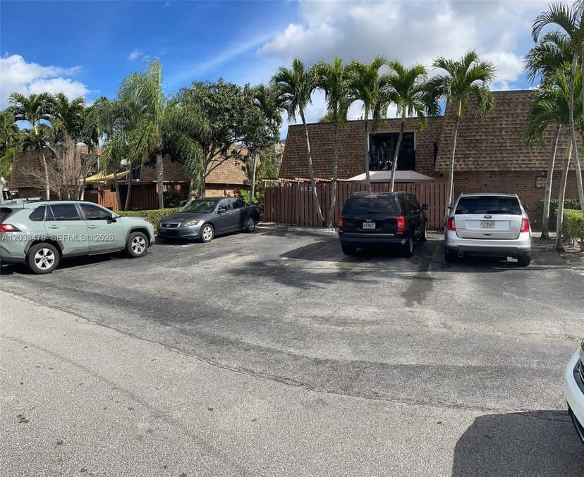 6130 NW 54th Ln # 6130, Tamarac FL 33319