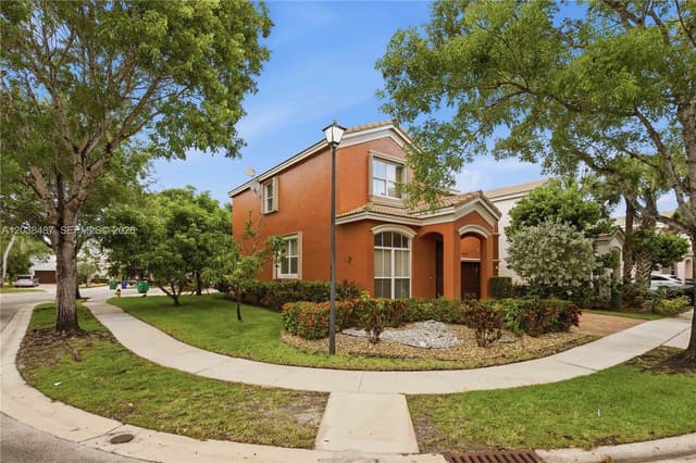 4813 SW 155th Ter, Miramar FL 33027 - Miramar, FL - Photo 3