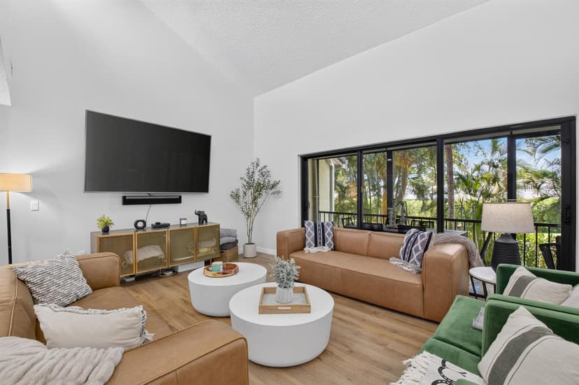 6760 Willow Wood Drive # 1206, Boca Raton FL 33434