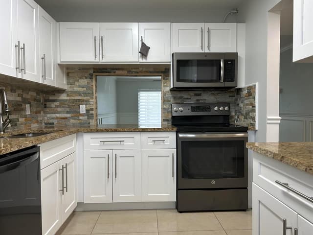 140 Lake Nancy Lane # 115, West Palm Beach FL 33411 - West Palm Beach, FL - Photo 3