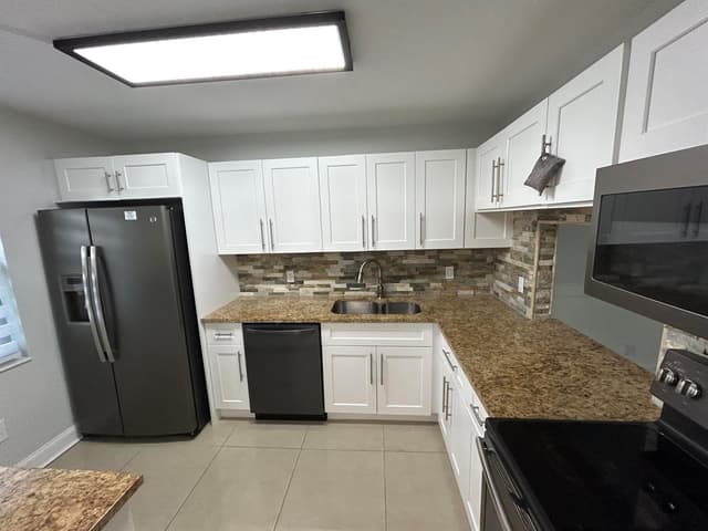 140 Lake Nancy Lane # 115, West Palm Beach FL 33411 - West Palm Beach, FL - Photo 4
