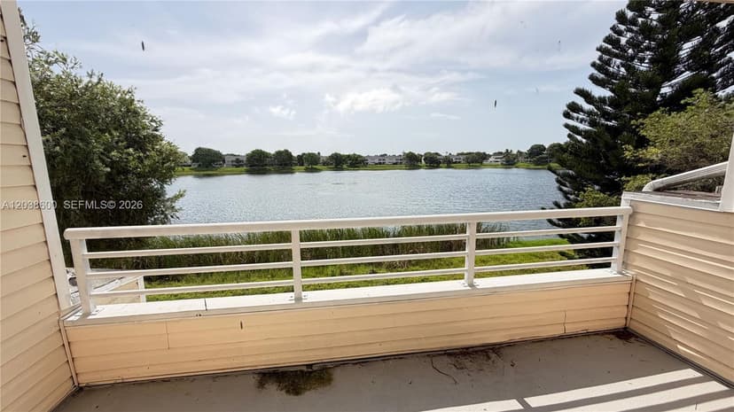 3433 NW 44th St # 203, Oakland Park FL 33309