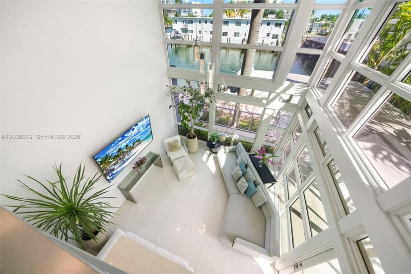 39 N Shore Dr, Miami Beach FL 33141