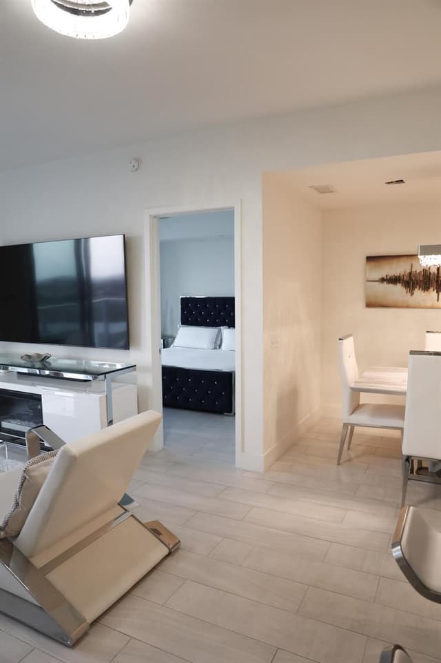 2000 Metropica Way # 811, Sunrise FL 33323 - Sunrise, FL - Photo 6
