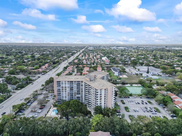 10777 W Sample Road # 918, Coral Springs FL 33065 - Coral Springs, FL - Photo 6