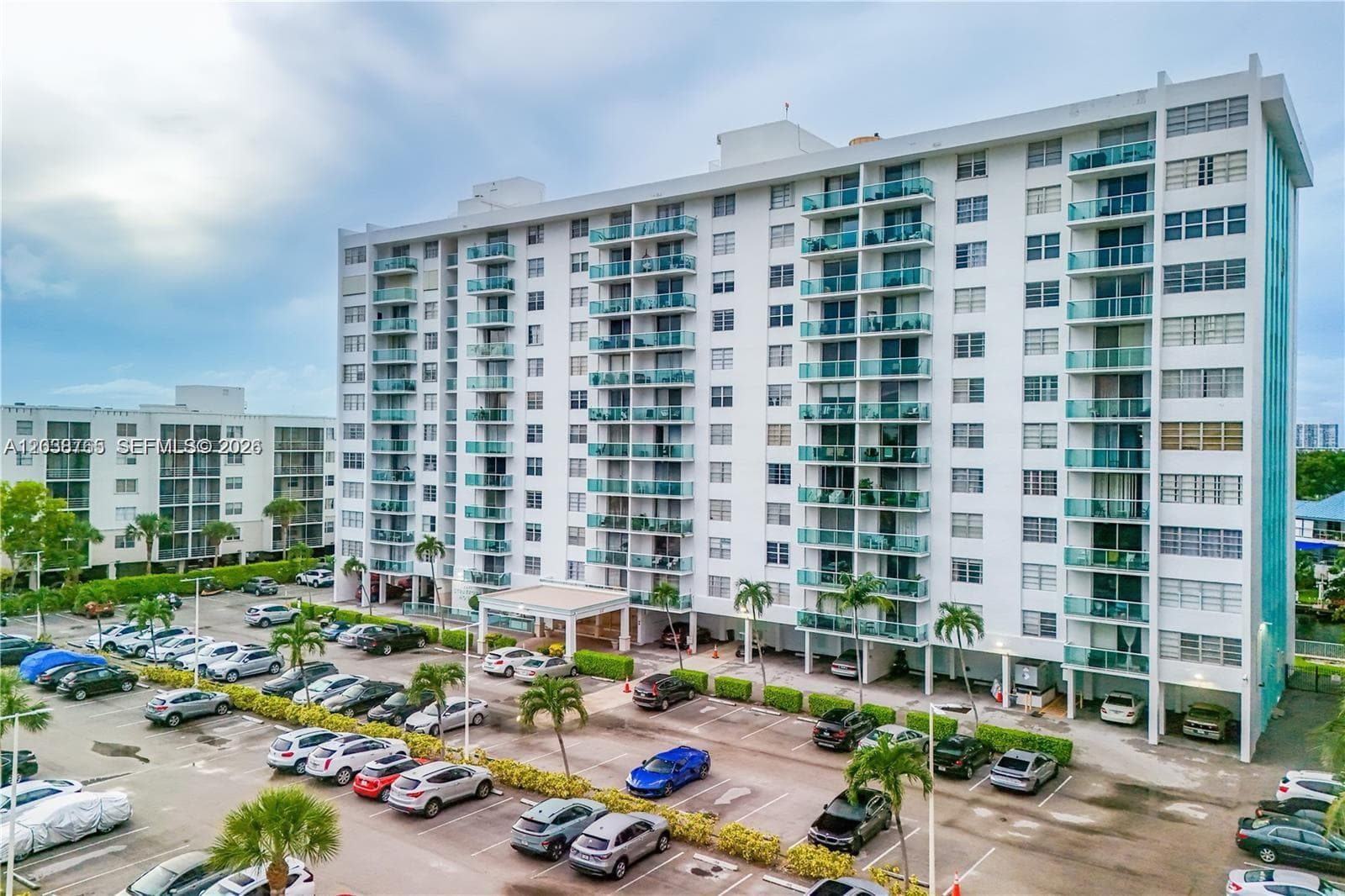 2841 NE 163rd St # 704, North Miami Beach FL 33160 - North Miami Beach, FL - Photo 1