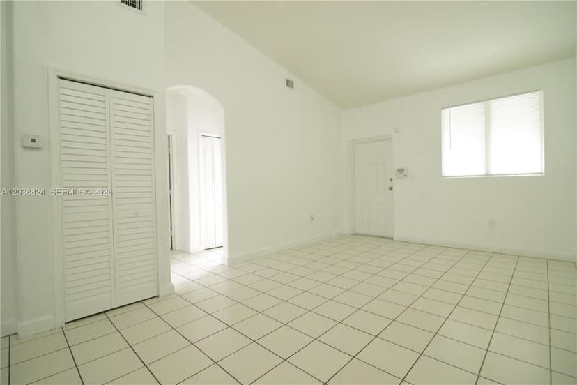 1568 SE 26th St # 206, Homestead FL 33035