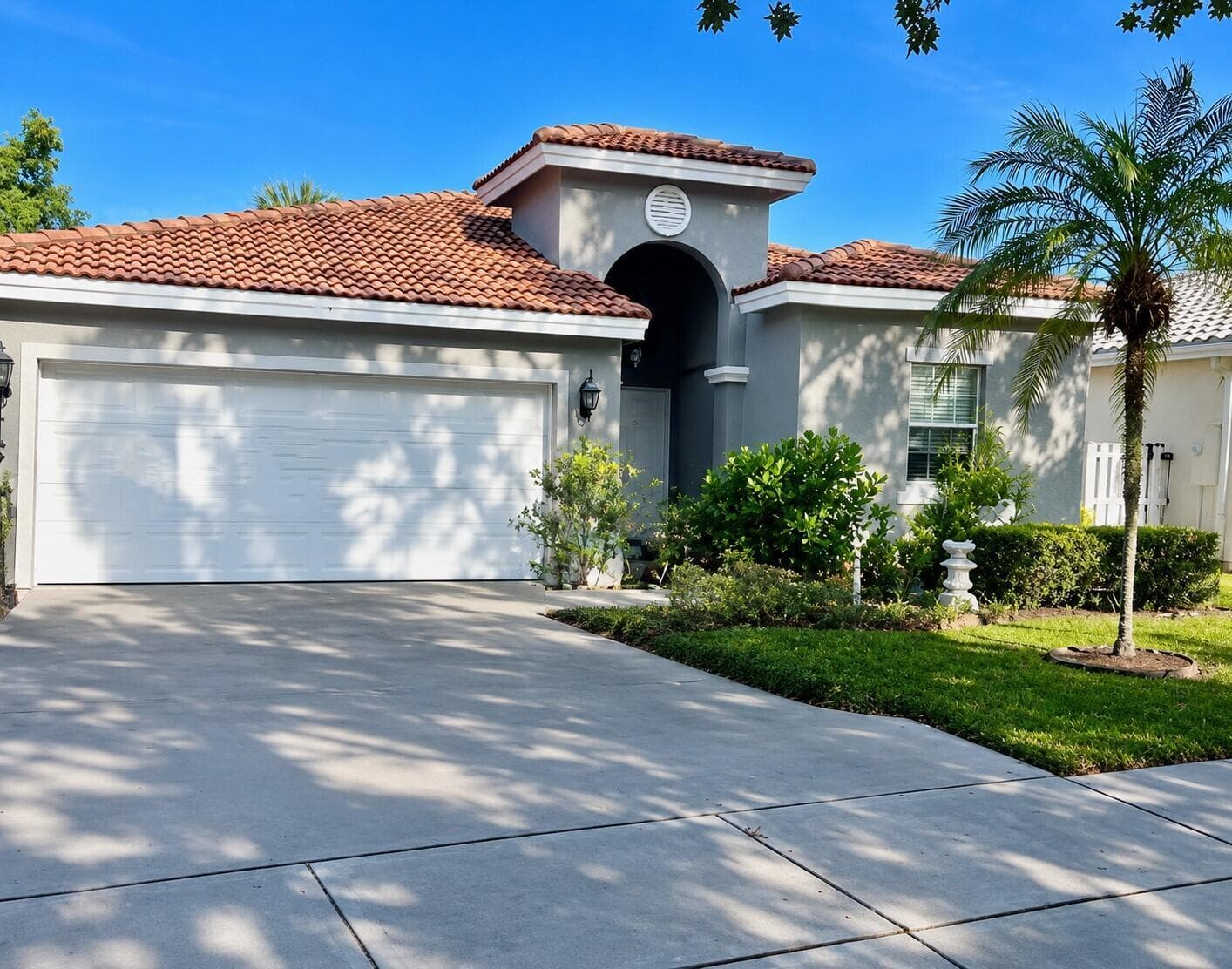 4323 NW 44th Terrace, Coconut Creek FL 33073