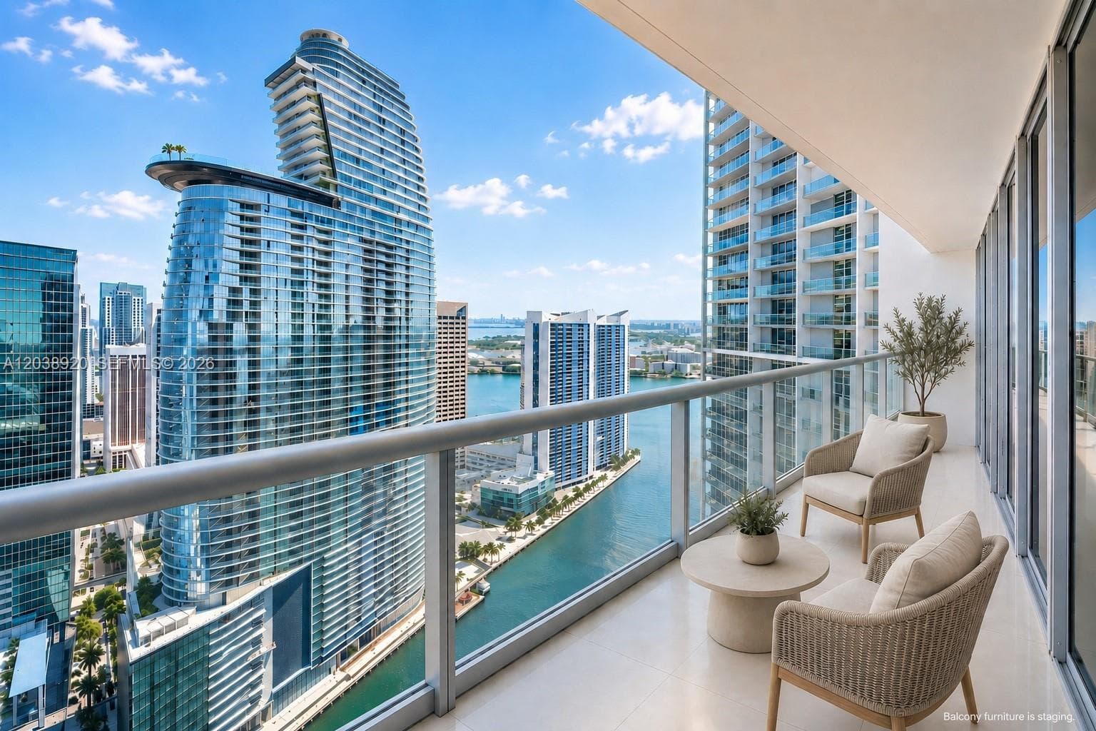 475 Brickell Ave # 4315, Miami FL 33131