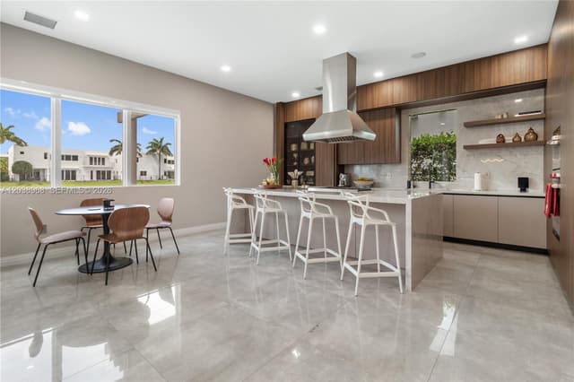 10261 NW 74th Ter, Doral FL 33178 - Doral, FL - Photo 6