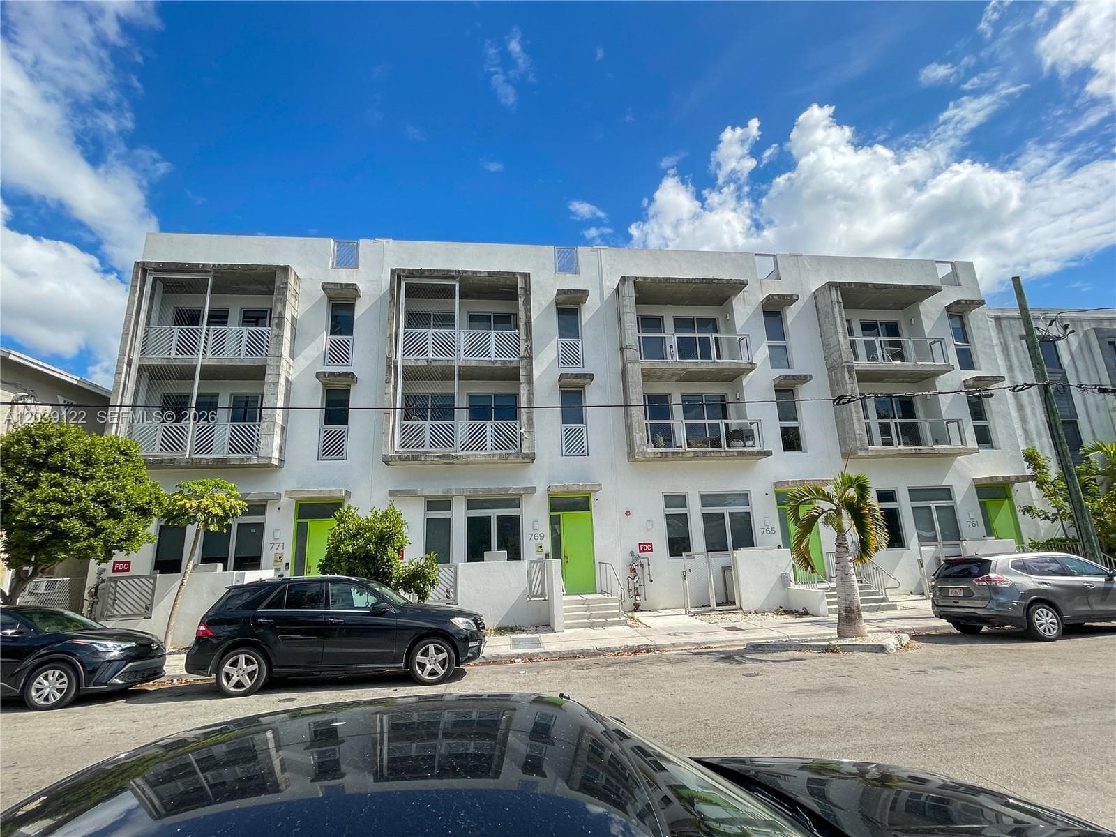761 NW 1st St, Miami FL 33128