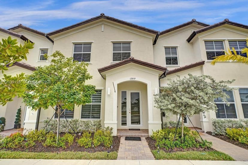 12859 SW 243rd Ter, Homestead FL 33032