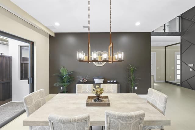 17092 Five Waters Avenue, Boca Raton FL 33496 - Boca Raton, FL - Photo 2