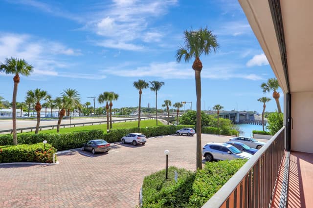 225 Beach Road # 204, Tequesta FL 33469 - Tequesta, FL - Photo 5
