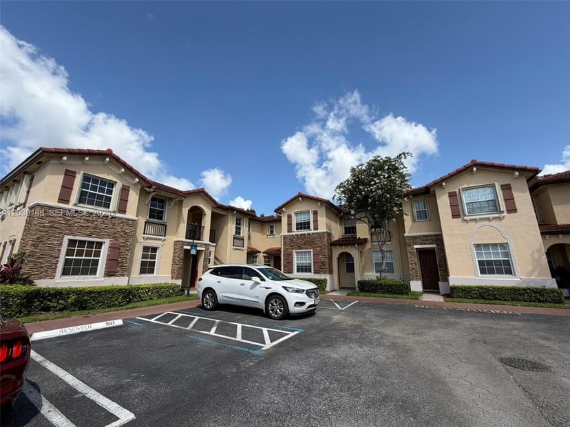 1720 NE 33rd Ave # 5, Homestead FL 33033