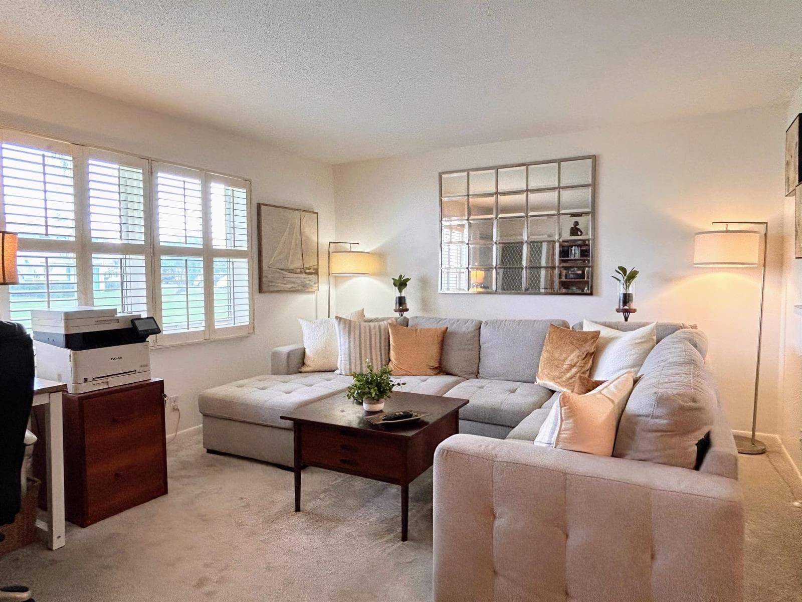 320 Horizons # 103, Boynton Beach FL 33435
