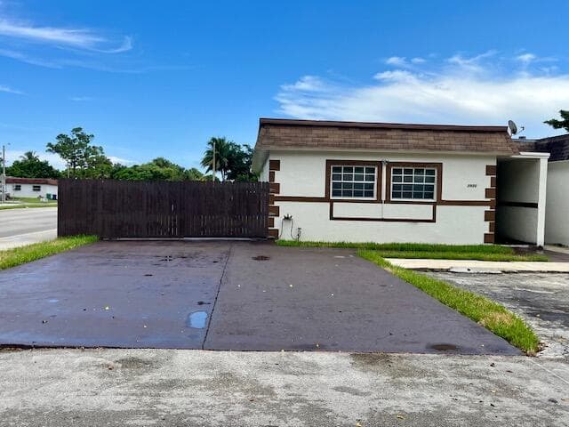 3930 NW 207 St Road, Miami Gardens FL 33055 - Miami Gardens, FL - Photo 1