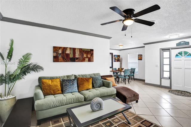6280 SW 8th Pl, North Lauderdale FL 33068 - North Lauderdale, FL - Photo 6