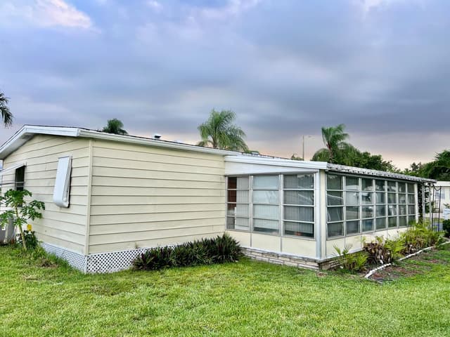 6730 NW 45th Terrace Lot 04, Coconut Creek FL 33073 - Coconut Creek, FL - Photo 4