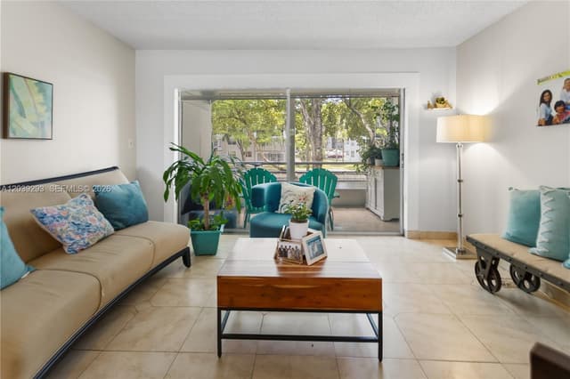 8846 W Mcnab Rd # 206, Tamarac FL 33321 - Tamarac, FL - Photo 4