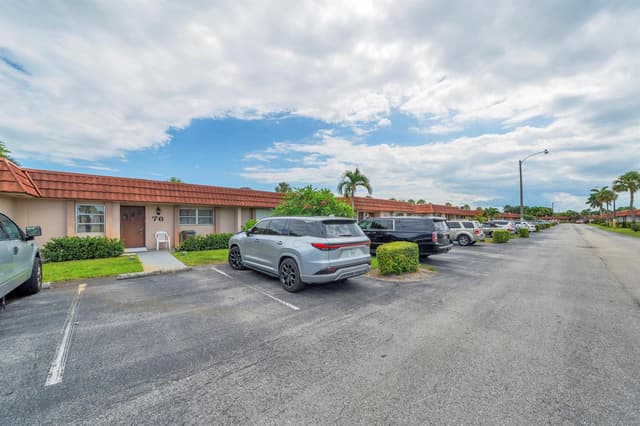 5775 W Fernley Dr Drive W # 76, West Palm Beach FL 33415 - West Palm Beach, FL - Photo 4