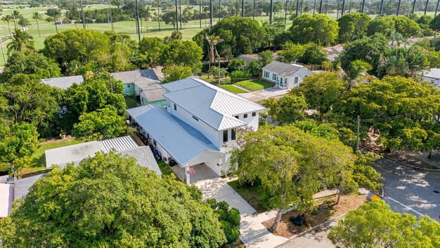 740 Winters Street, West Palm Beach FL 33405 - West Palm Beach, FL - Photo 2