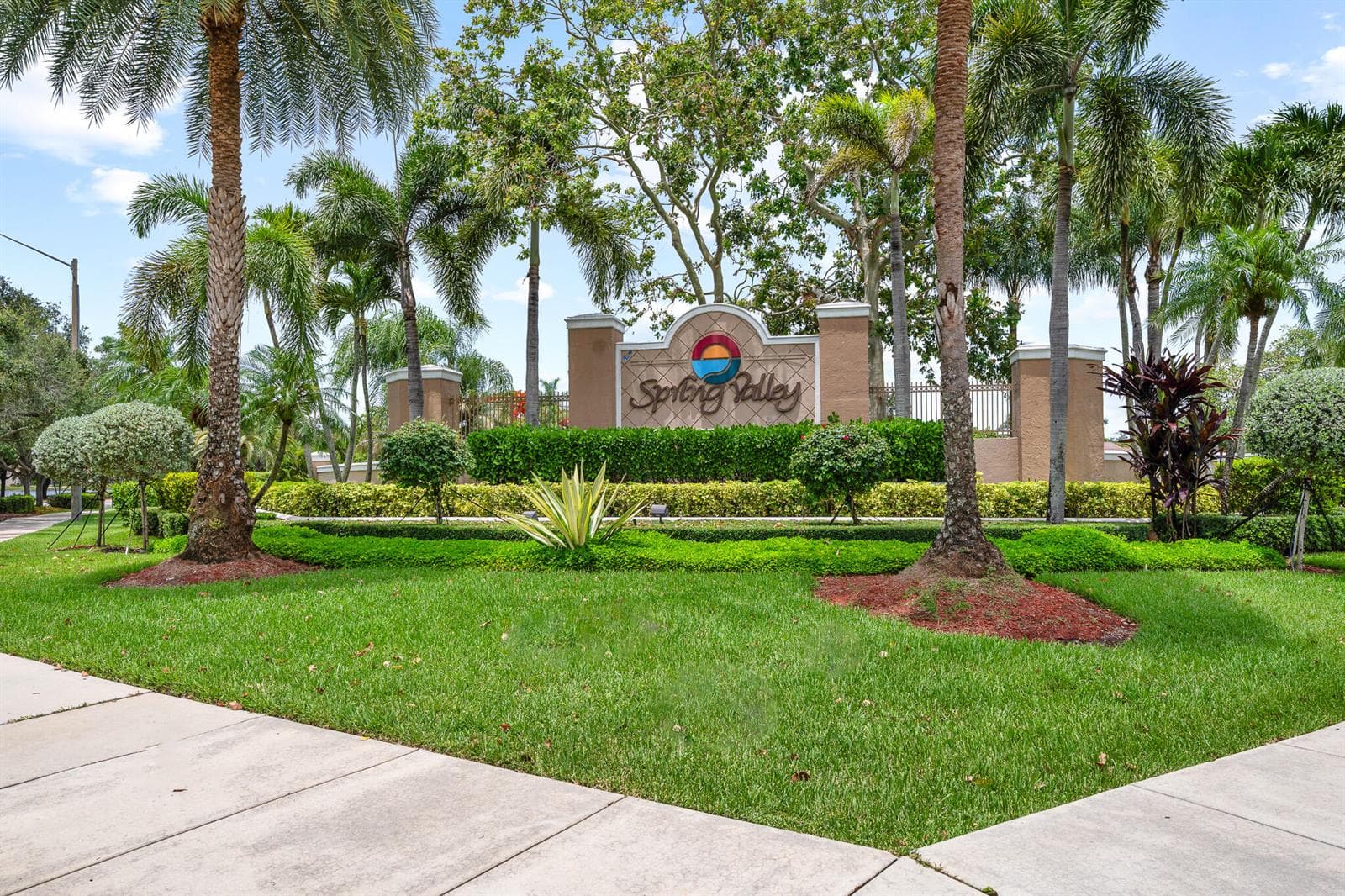 16146 NW 14th Court, Pembroke Pines FL 33028
