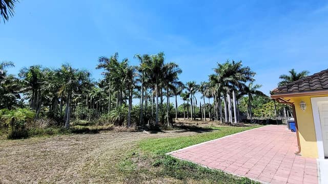 4095 Windmill Road, Loxahatchee FL 33470 - Loxahatchee, FL - Photo 3