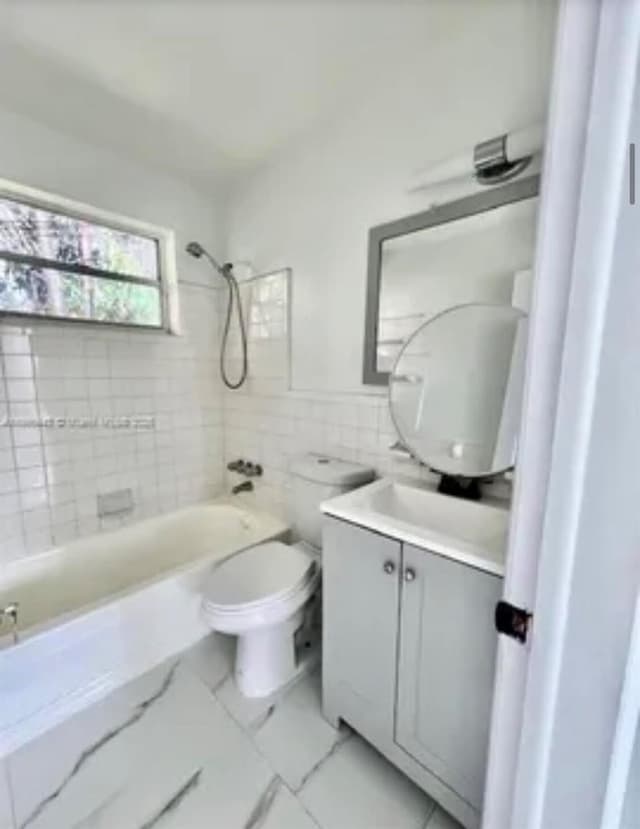 4951 SW 26th Avenue # 2, Dania Beach FL 33312 - Dania Beach, FL - Photo 4