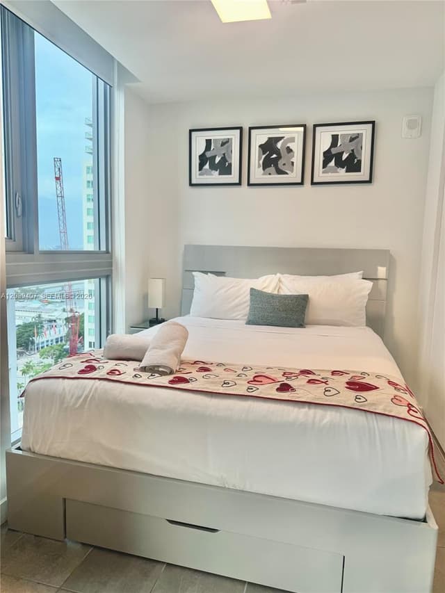 227 NE 2nd street # 2308, Miami FL 33132 - Miami, FL - Photo 2