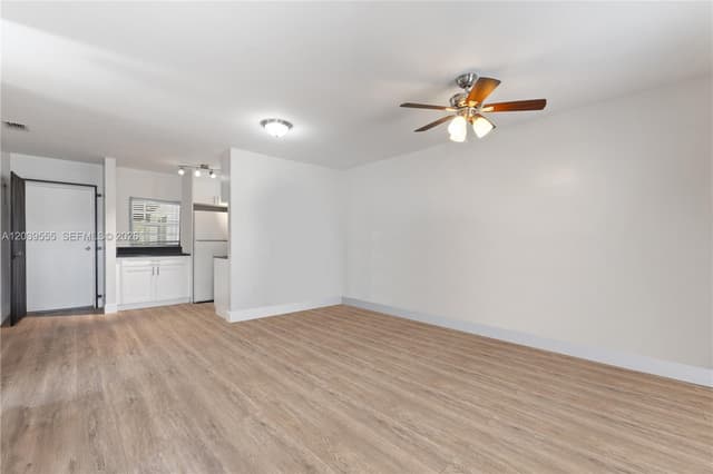 10544 SW 182nd St, Miami FL 33157 - Miami, FL - Photo 2