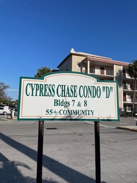 2649 NW 48th Terrace # 433, Lauderdale Lakes FL 33313