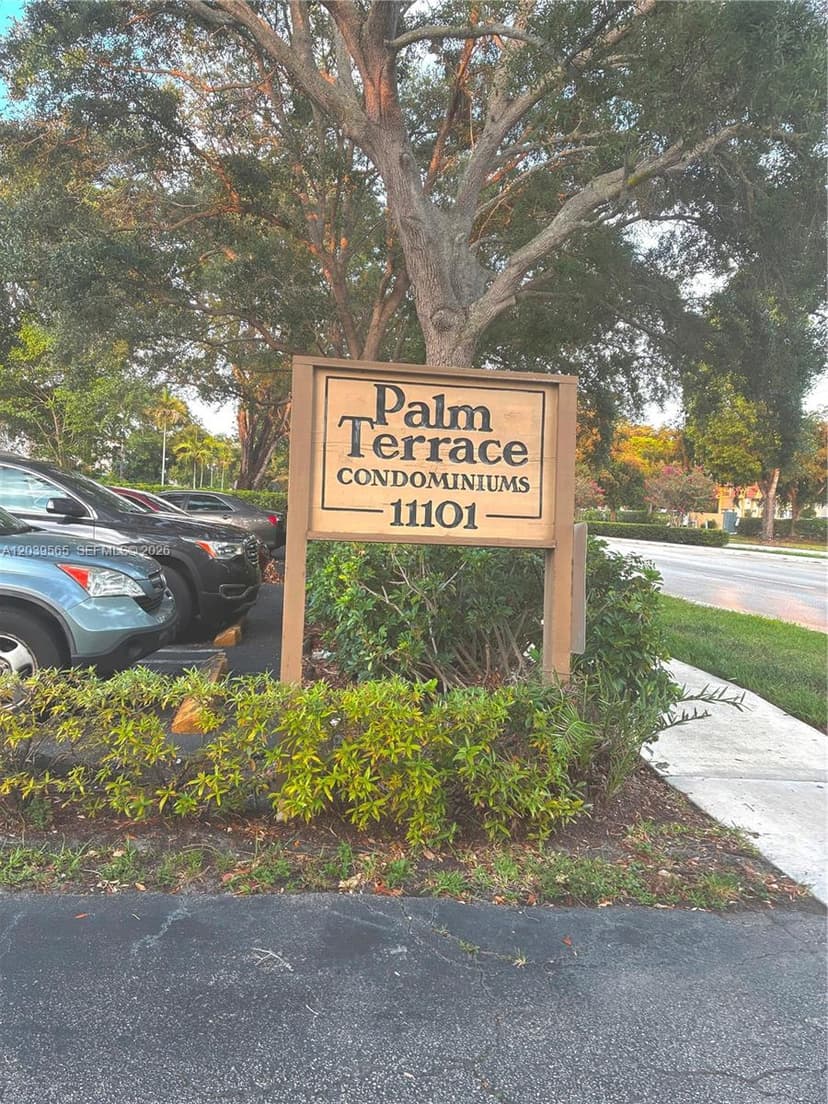 11101 Royal Palm Blvd # 214, Coral Springs FL 33065