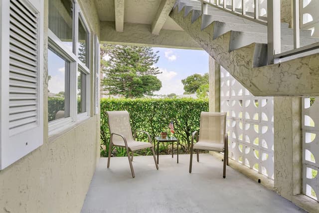 1041 Orange Terrace # 104, Delray Beach FL 33445 - Delray Beach, FL - Photo 2