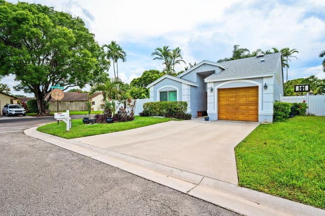 5591 SW 99th Avenue, Cooper City FL 33328 - Cooper City, FL - Photo 7