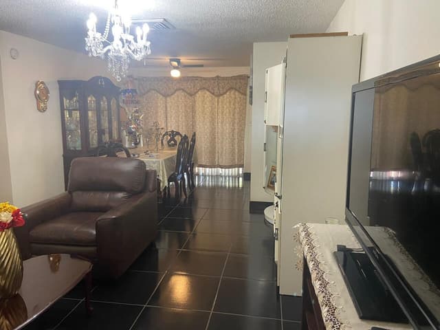 1246 NW 45th Street, Deerfield Beach FL 33064 - Deerfield Beach, FL - Photo 6