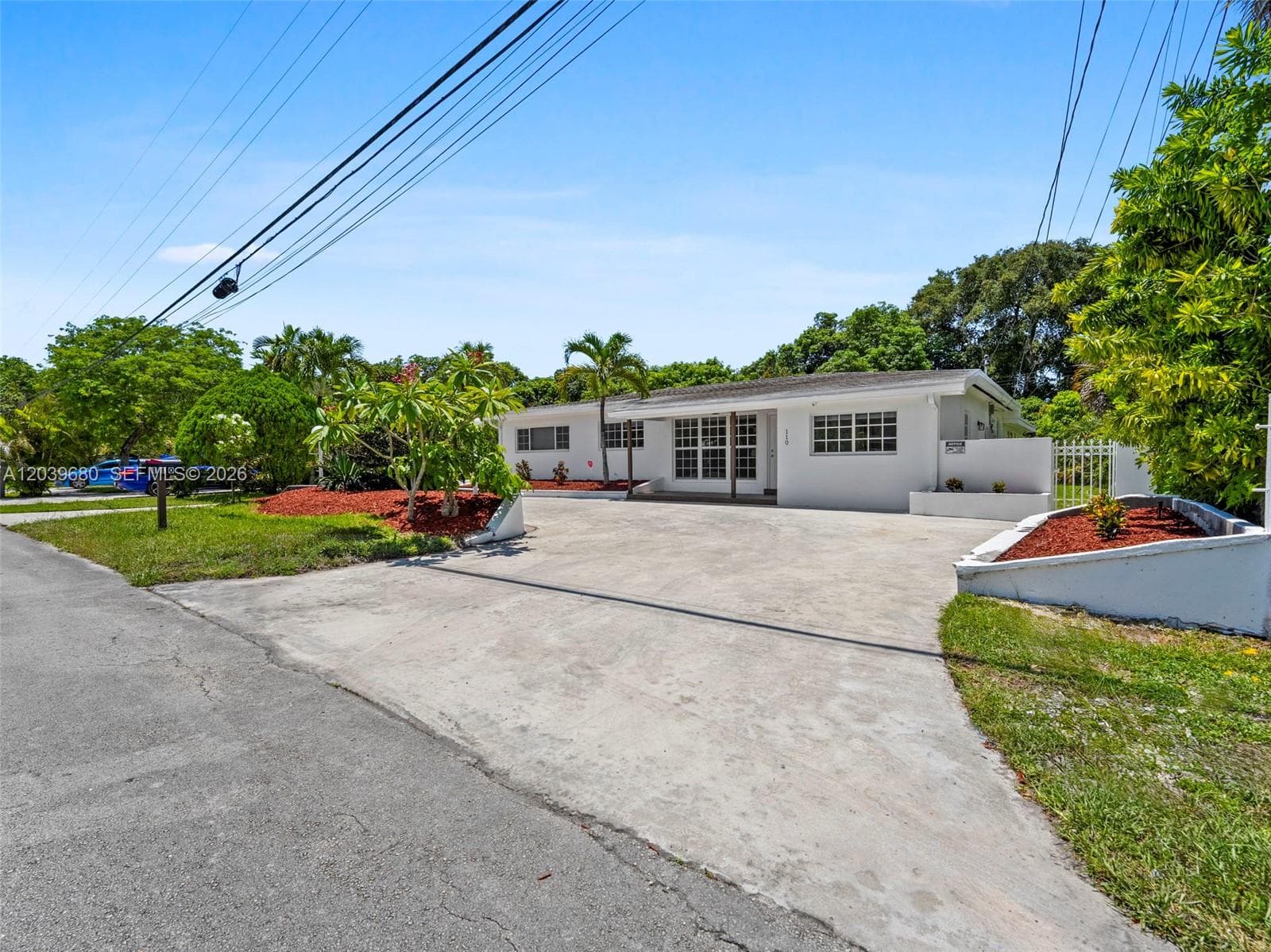 110 NE 152nd St, Miami FL 33162 - Miami, FL - Photo 1