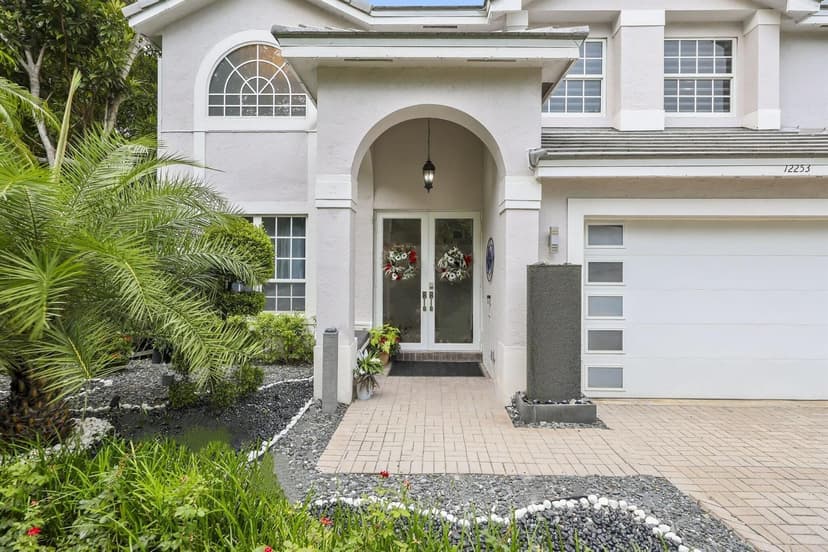 12253 Glenmore Drive, Coral Springs FL 33071