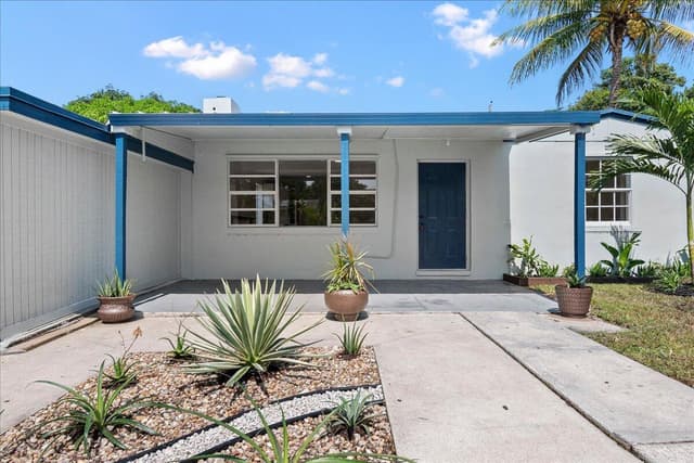 1306 S C Terrace, FL 33460 - Photo 3