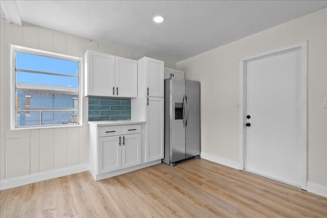 1306 S C Terrace, FL 33460 - Photo 5