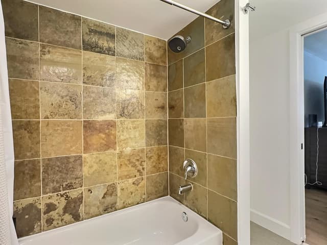 3017 N Oakland Forest Drive # 308, Oakland Park FL 33309 - Oakland Park, FL - Photo 4