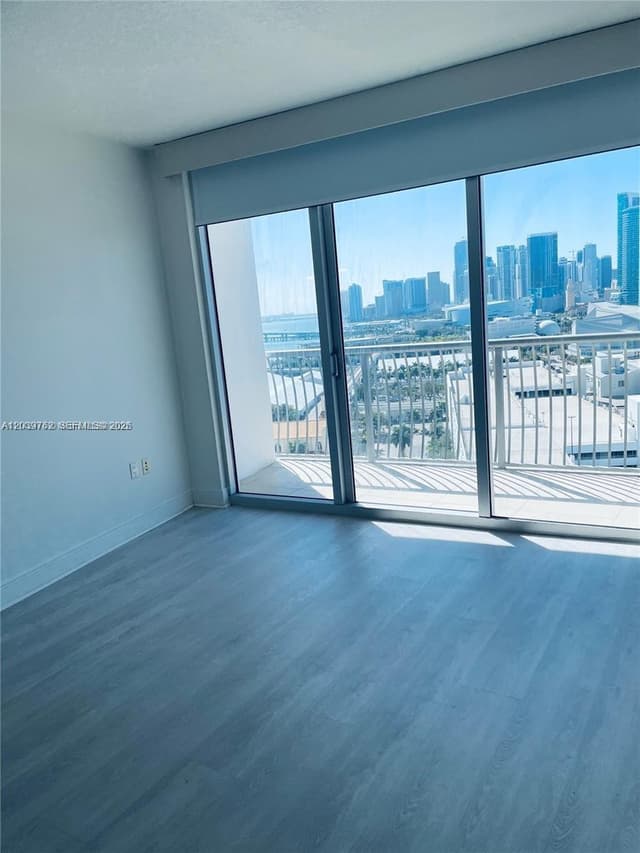 1750 N Bayshore Dr # 2112, Miami FL 33132 - Miami, FL - Photo 5