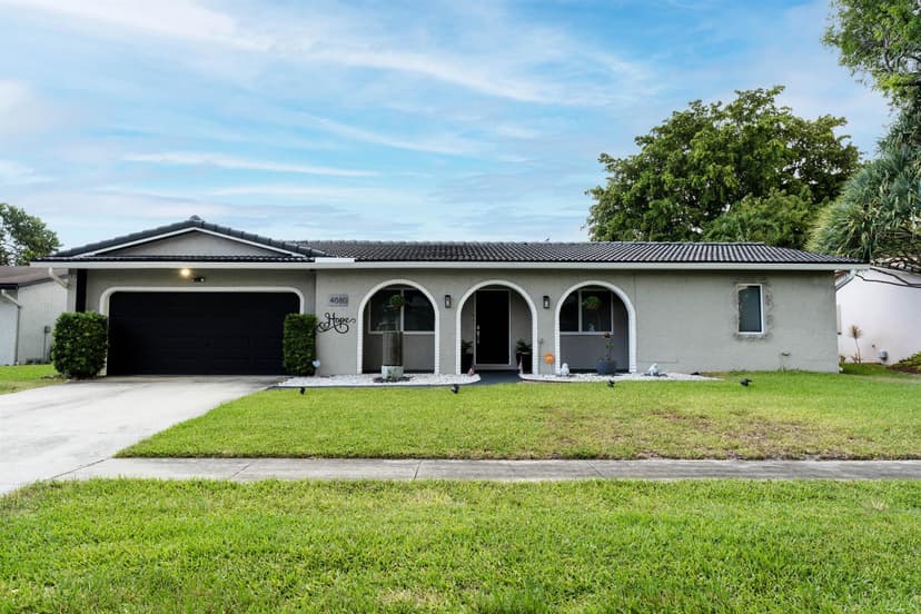 4080 Lake Drive, Coconut Creek FL 33066