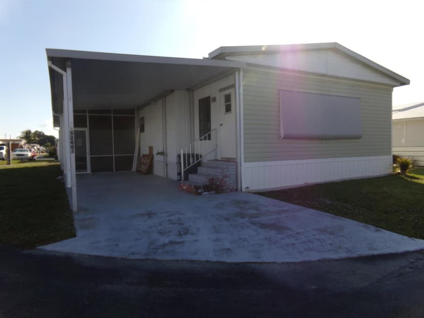 52004 Florinada Bay, Boynton Beach FL 33436