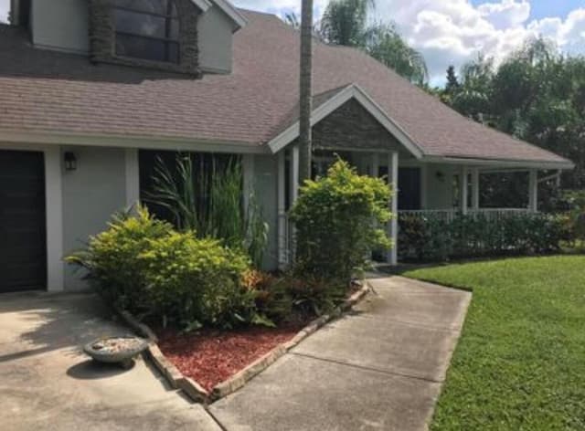 11852 61st Street N, FL 33412 - Photo 4